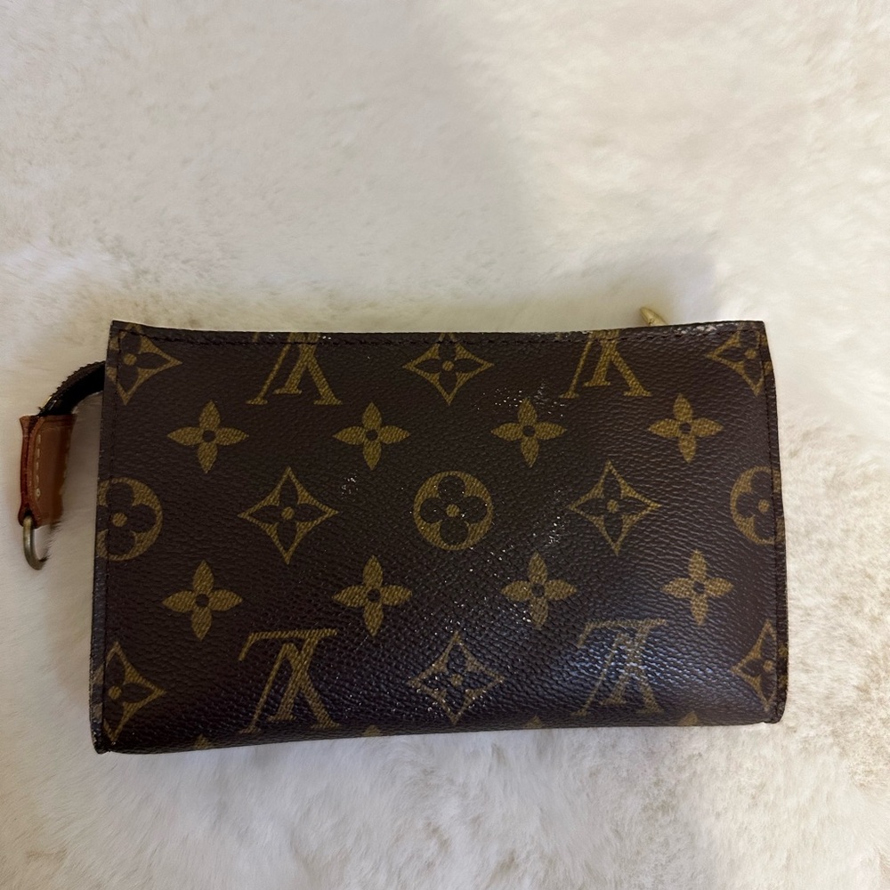 Louis Vuitton Pouch
